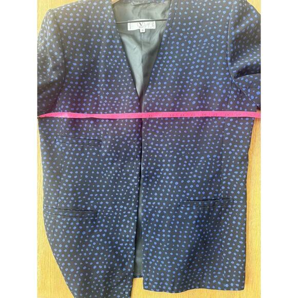Valentino Garavani Miss V Vintage Blazer Size 12 black - Picture 9 of 9